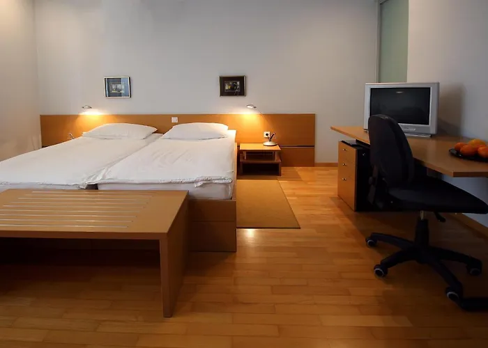 Apartments Boltez