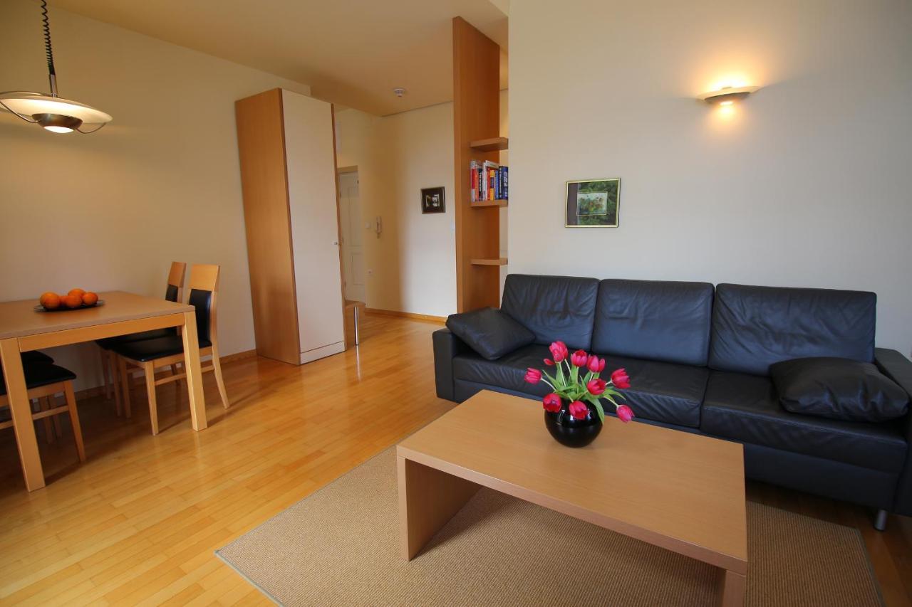 Boltez Apartment