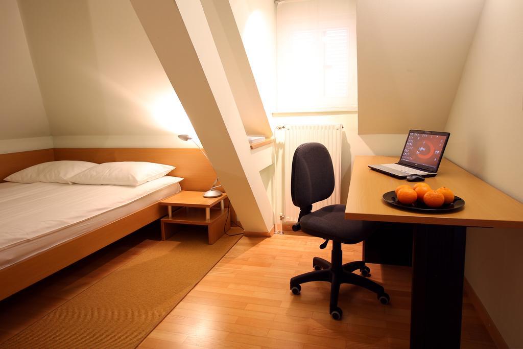 Apartment Boltez Kranj